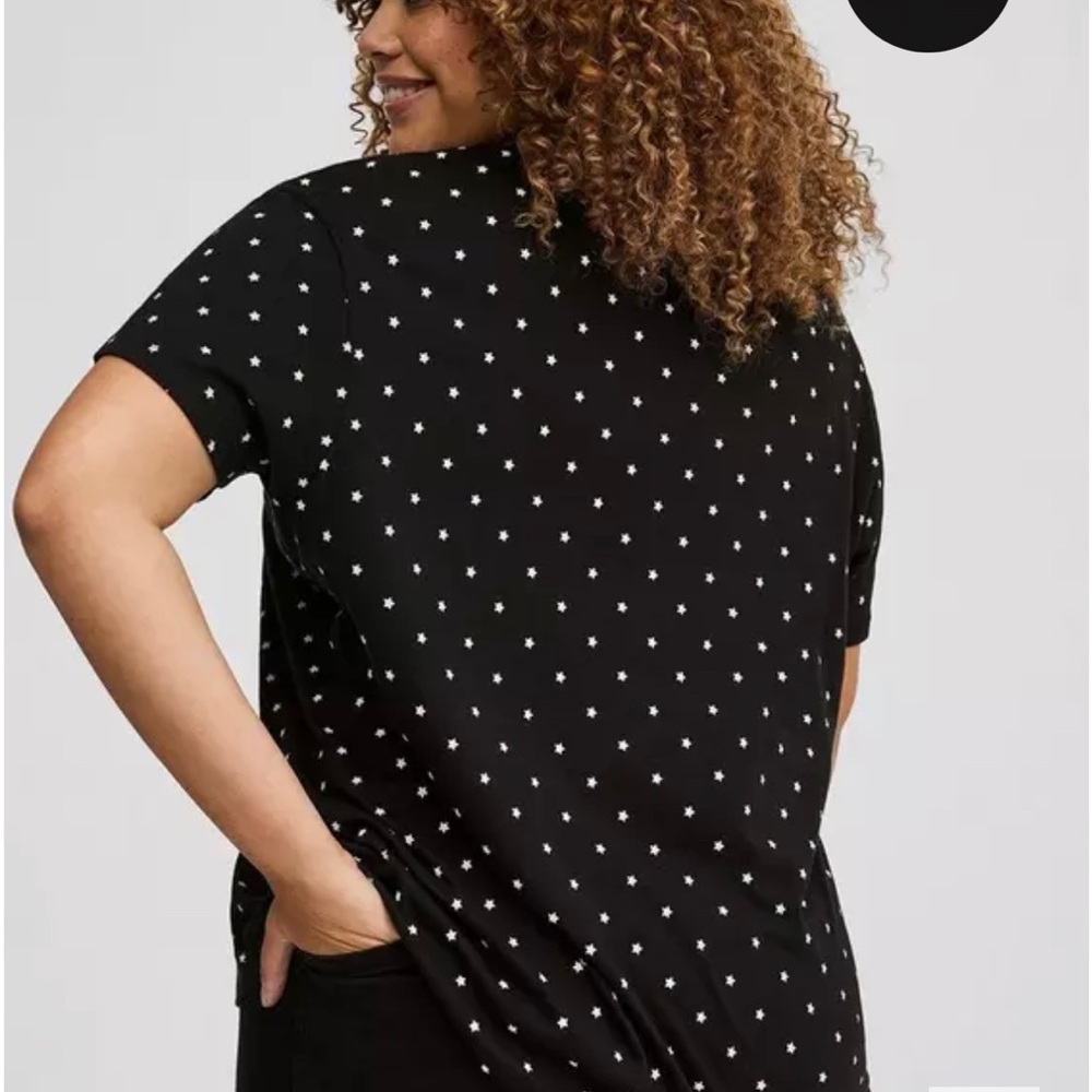 Torrid Size 2 (18/20) Jersey V-neck Relaxed Tee - Picture 4 of 7